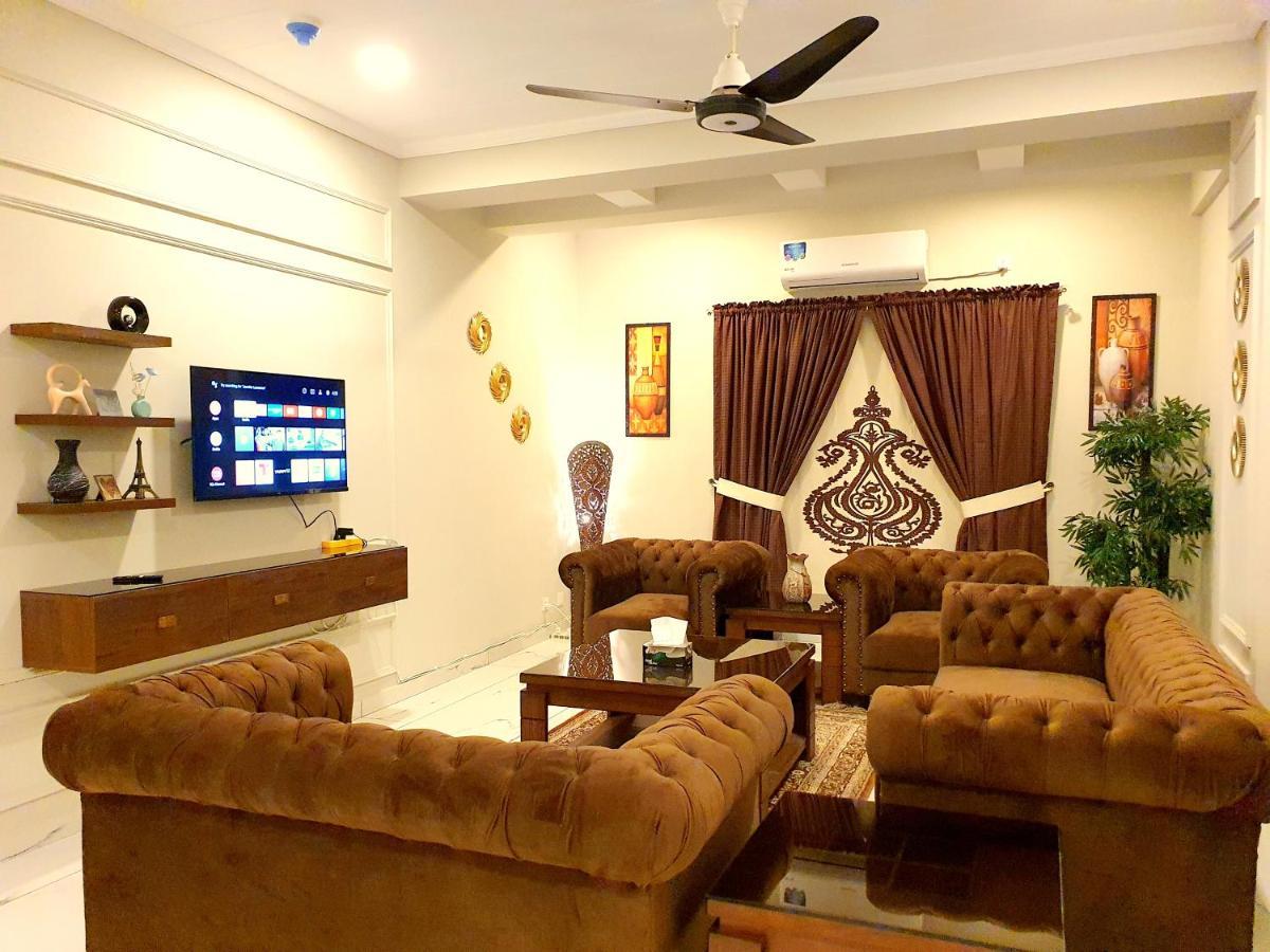 Luxurious Landing Apartments & Suites Bahria Town Rawalpindi Buitenkant foto