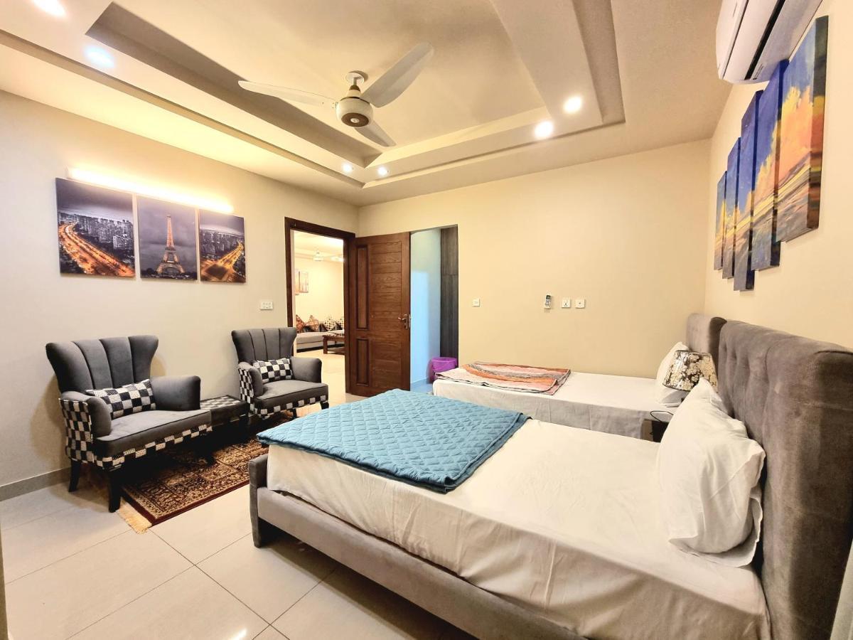 Luxurious Landing Apartments & Suites Bahria Town Rawalpindi Buitenkant foto