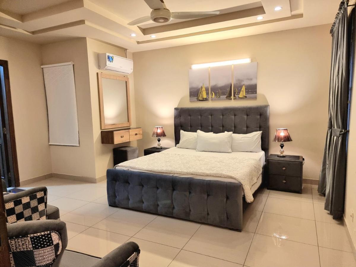 Luxurious Landing Apartments & Suites Bahria Town Rawalpindi Buitenkant foto