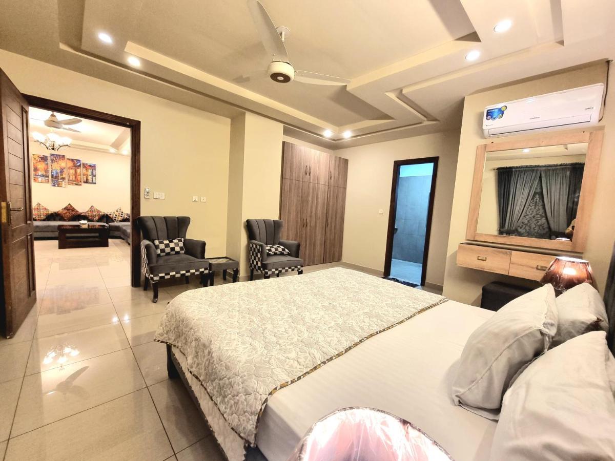 Luxurious Landing Apartments & Suites Bahria Town Rawalpindi Buitenkant foto