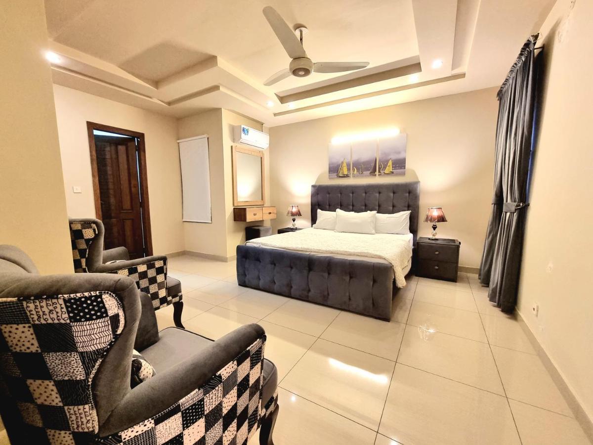 Luxurious Landing Apartments & Suites Bahria Town Rawalpindi Buitenkant foto