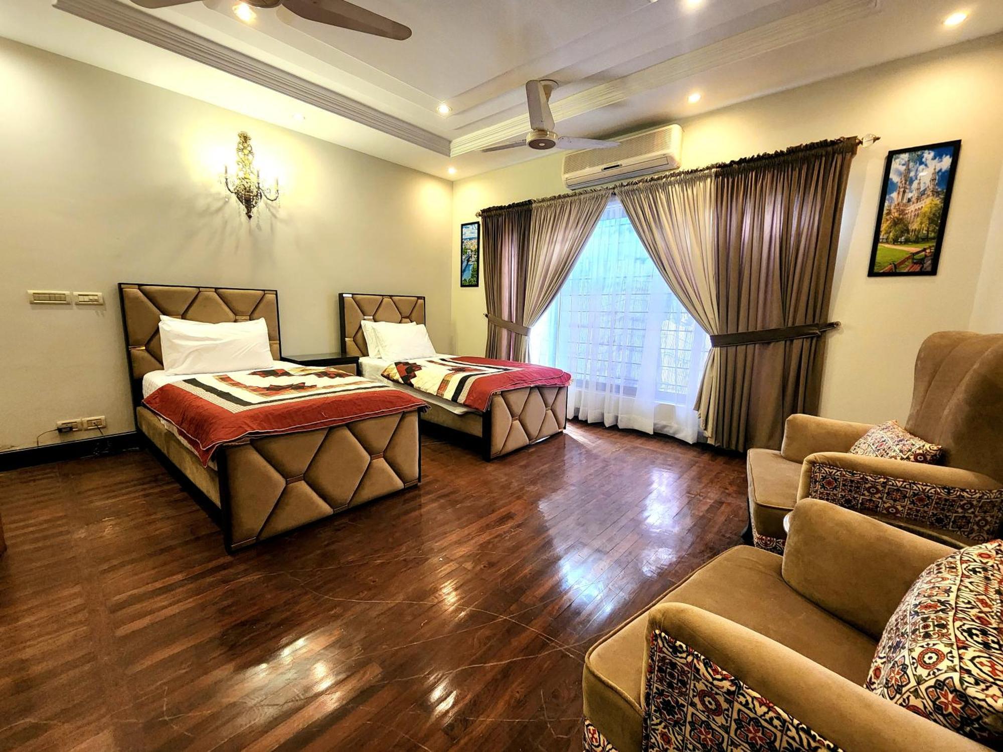 Luxurious Landing Apartments & Suites Bahria Town Rawalpindi Kamer foto