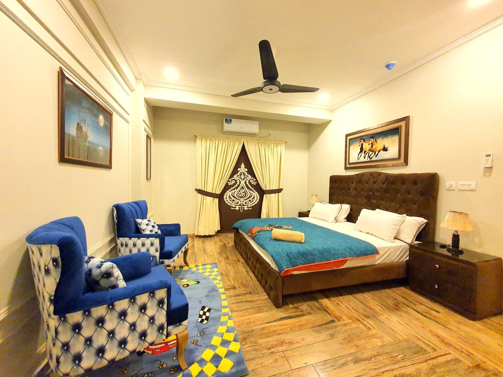 Luxurious Landing Apartments & Suites Bahria Town Rawalpindi Kamer foto